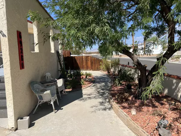 Desert Hot Springs, CA 92241,69280 Fairway DR