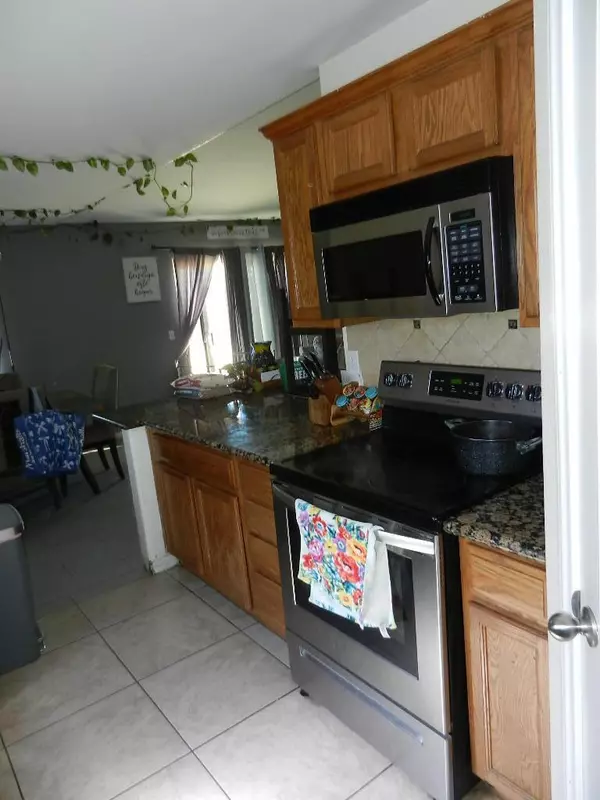 Thermal, CA 92274,1227 Black Sea AVE