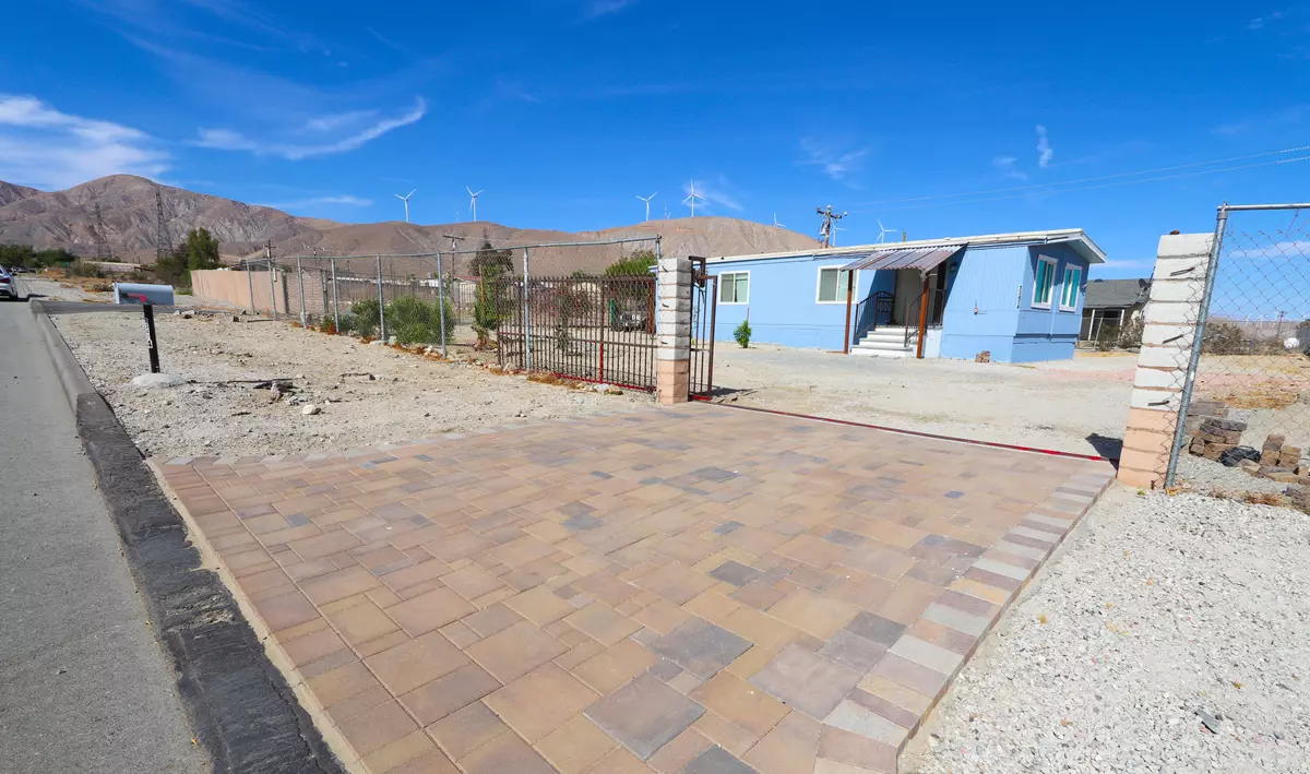 White Water, CA 92282,13474 Joshua RD