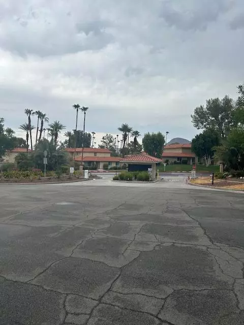 Palm Desert, CA 92260,72822 Tony Trabert LN