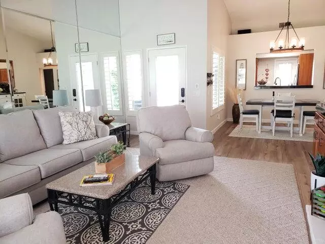 190 Desert Falls CIR, Palm Desert, CA 92211