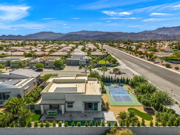 Rancho Mirage, CA 92270,2 Iridium WAY
