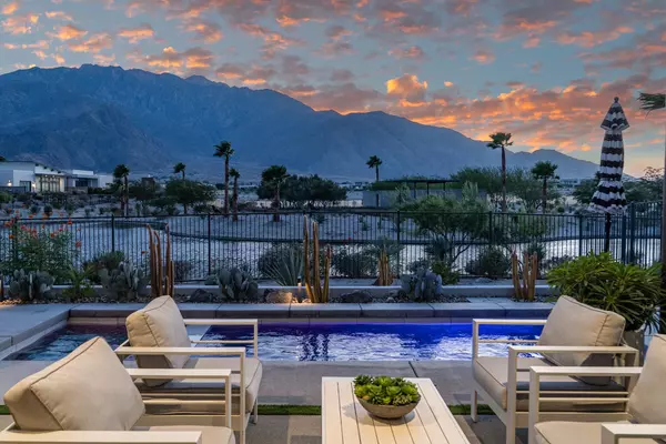 3421 Ambassador DR, Palm Springs, CA 92262