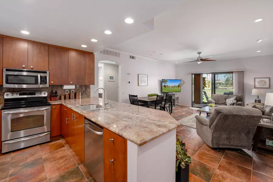 67232 S Chimayo DR, Cathedral City, CA 92234