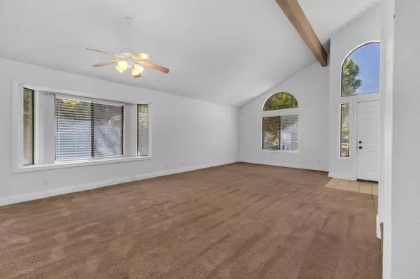 La Quinta, CA 92253,78748 Via Sonata