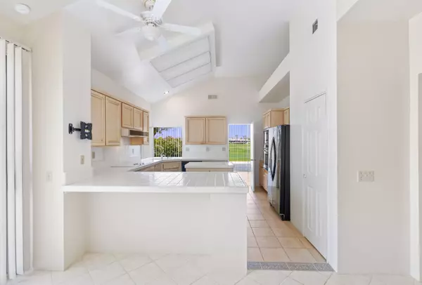 La Quinta, CA 92253,56180 Riviera