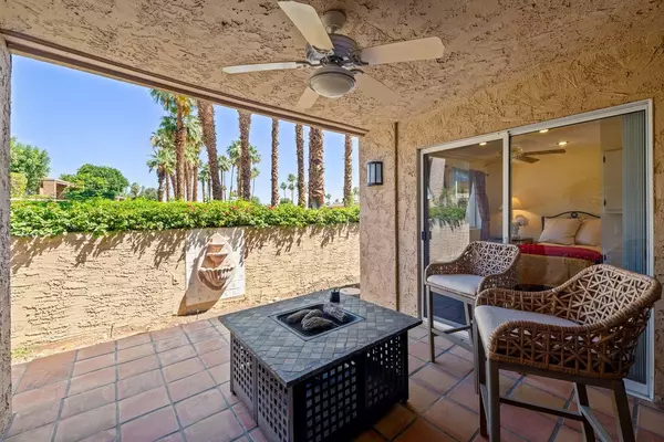 Palm Desert, CA 92260,73438 Foxtail LN