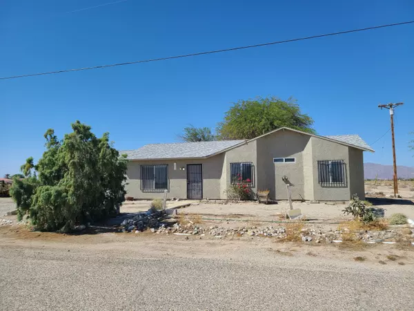 1064 Treasure DR, Thermal, CA 92274