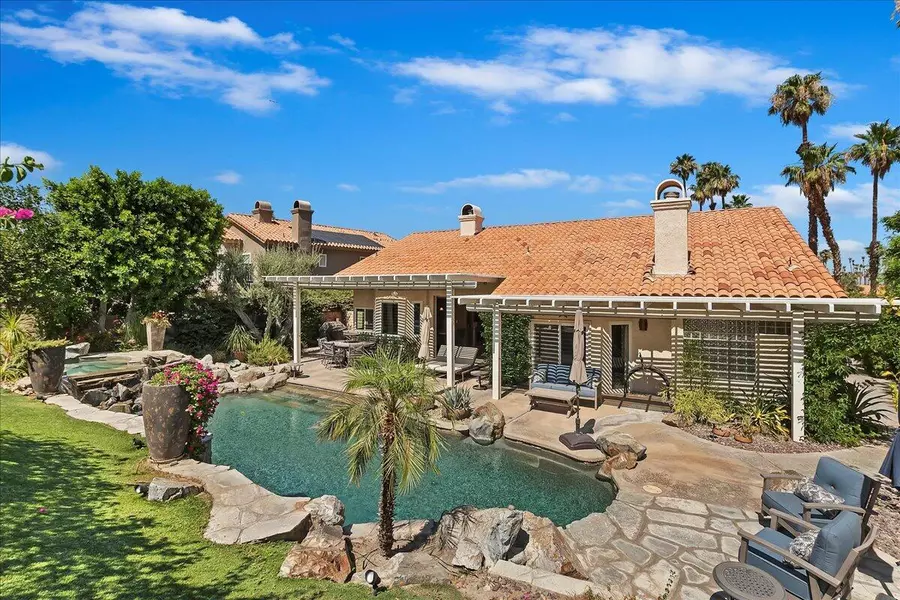 401 Cypress Point DR, Palm Desert, CA 92211