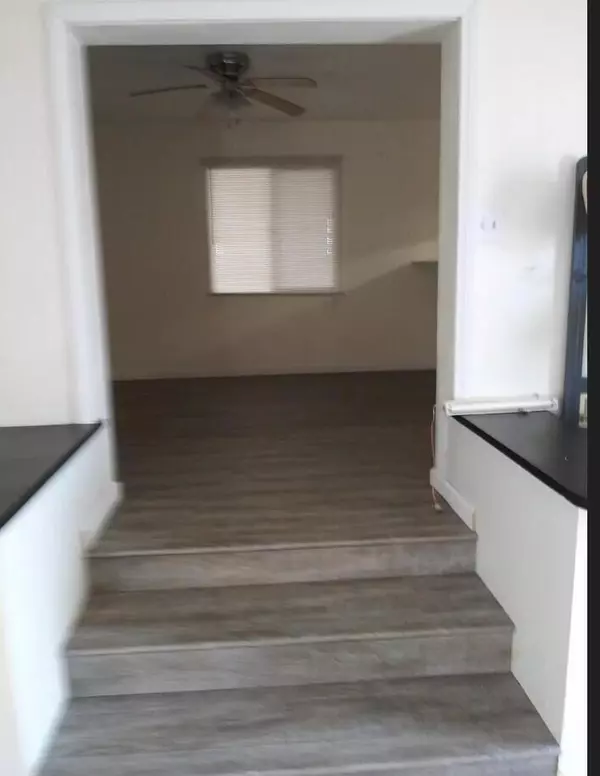 Desert Hot Springs, CA 92241,69470 Midpark Dr DR