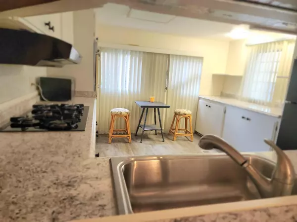 Desert Hot Springs, CA 92241,69470 Midpark Dr DR