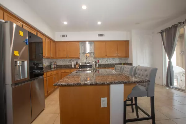 Desert Hot Springs, CA 92240,62802 N Crescent ST