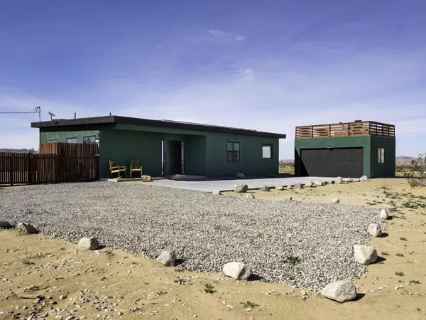 Landers, CA 92285,59130 Reche RD