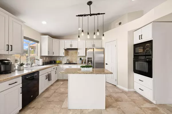 Palm Desert, CA 92211,42639 Devonshire ST