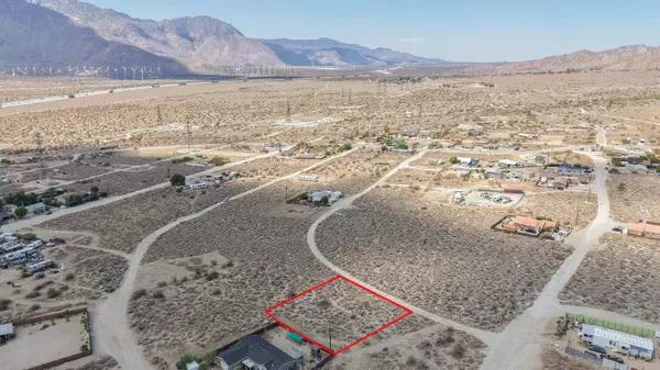 White Water, CA 92282,31 Sapphire ST