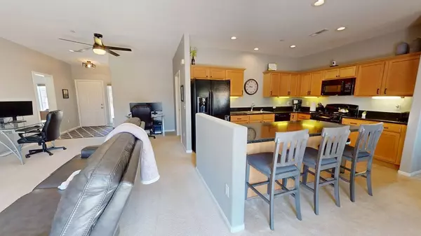 Cathedral City, CA 92234,67687 Duchess RD #101