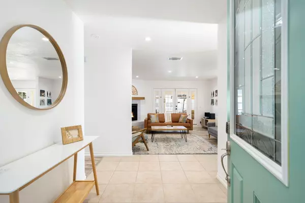 Palm Springs, CA 92262,2104 E Rogers RD