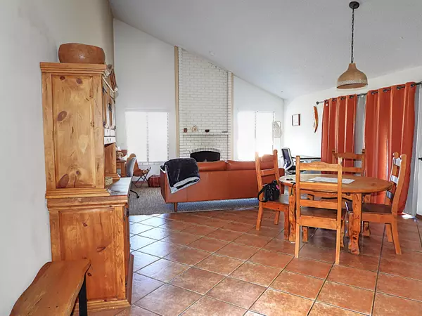 Yucca Valley, CA 92284,56814 Mountain View TRL