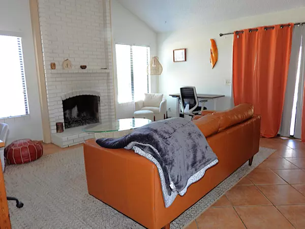 Yucca Valley, CA 92284,56814 Mountain View TRL