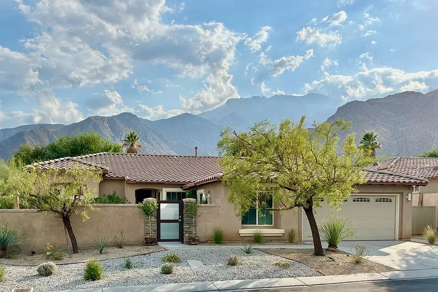 1247 Oro RDG, Palm Springs, CA 92262