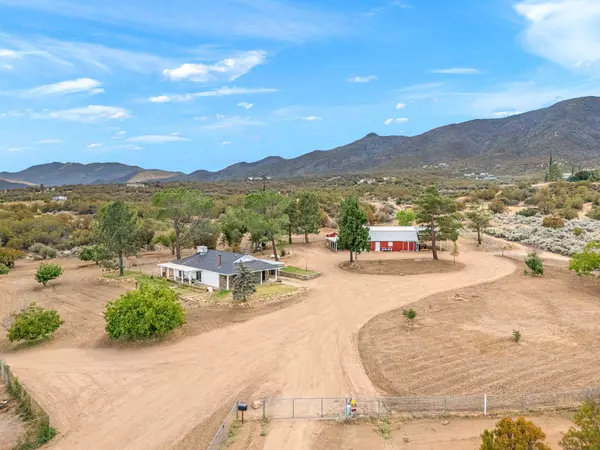 Anza, CA 92539,45120 Noel