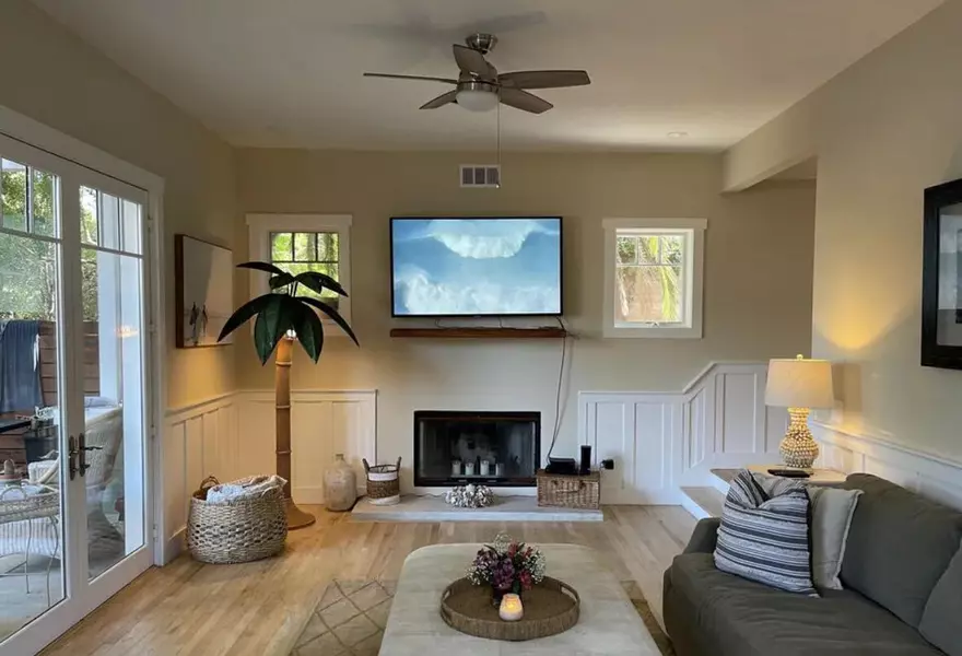 722 Palms BLVD, Venice, CA 90291