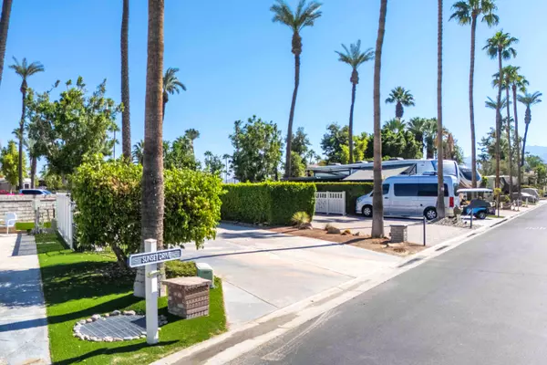 69411 Ramon Rd #7, Cathedral City, CA 92234