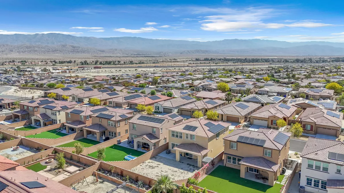 Palm Desert, CA 92211,35469 Cortesia WAY