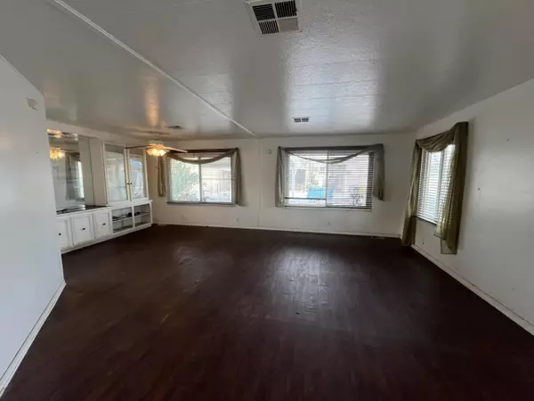 Desert Hot Springs, CA 92240,15500 Bubbling Wells RD #25