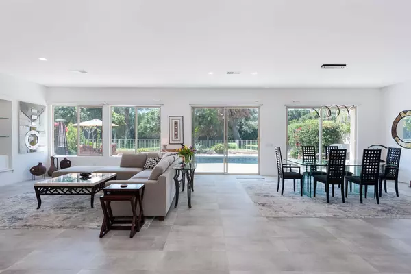 211 Kavenish DR, Rancho Mirage, CA 92270