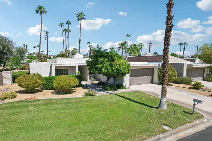 22 Kevin Lee LN, Rancho Mirage, CA 92270