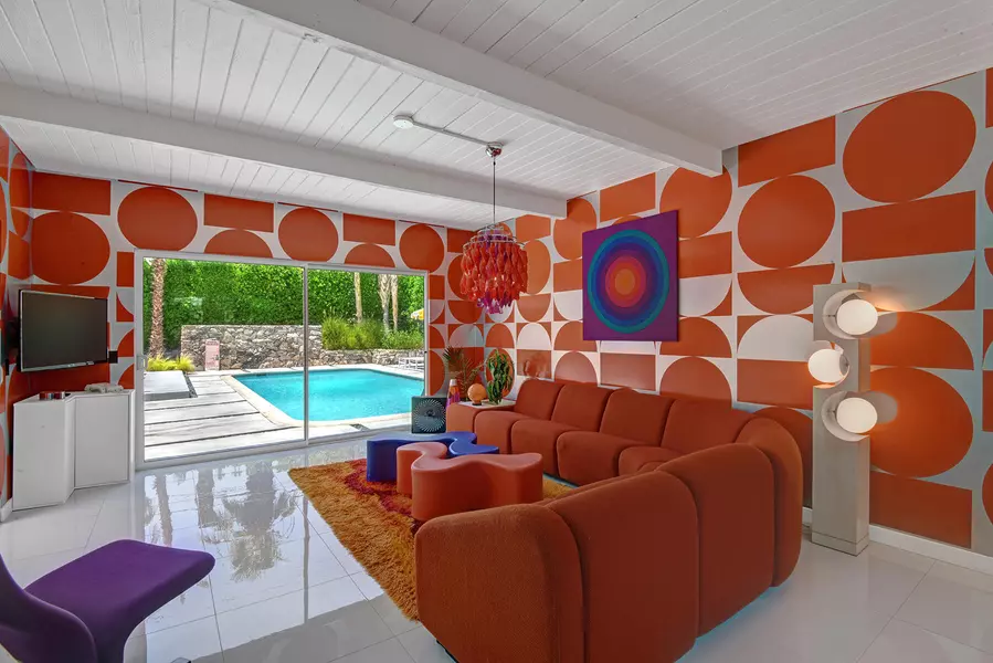 2101 N Berne DR, Palm Springs, CA 92262