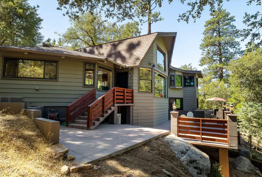 55599 Encino RD, Idyllwild, CA 92549