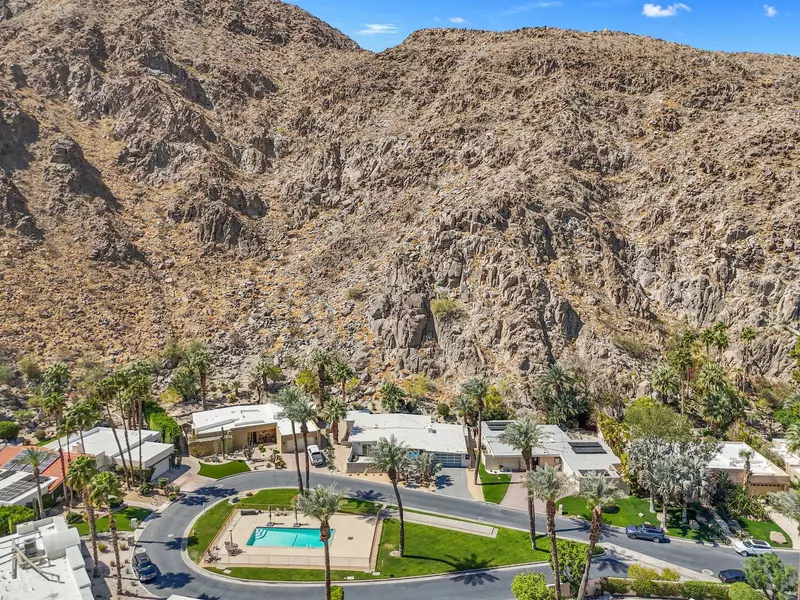 77095 Desi DR, Indian Wells, CA 92210