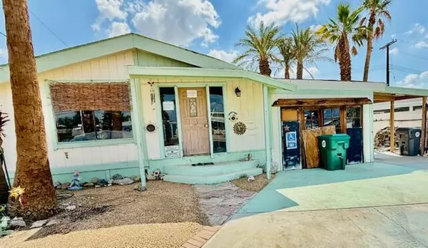 32080 Westchester DR, Thousand Palms, CA 92276