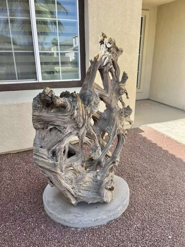 Indio, CA 92203,82602 Tivoli CT