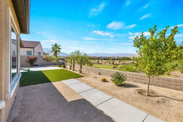 Rancho Mirage, CA 92270,87 Zinfandel