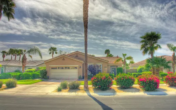 La Quinta, CA 92253,81631 Prism DR