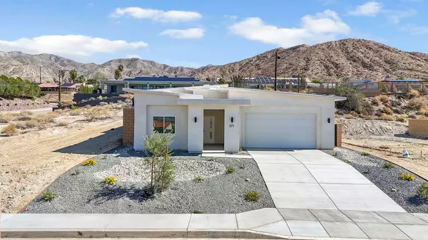 66778 Casa Grande DR, Desert Hot Springs, CA 92240