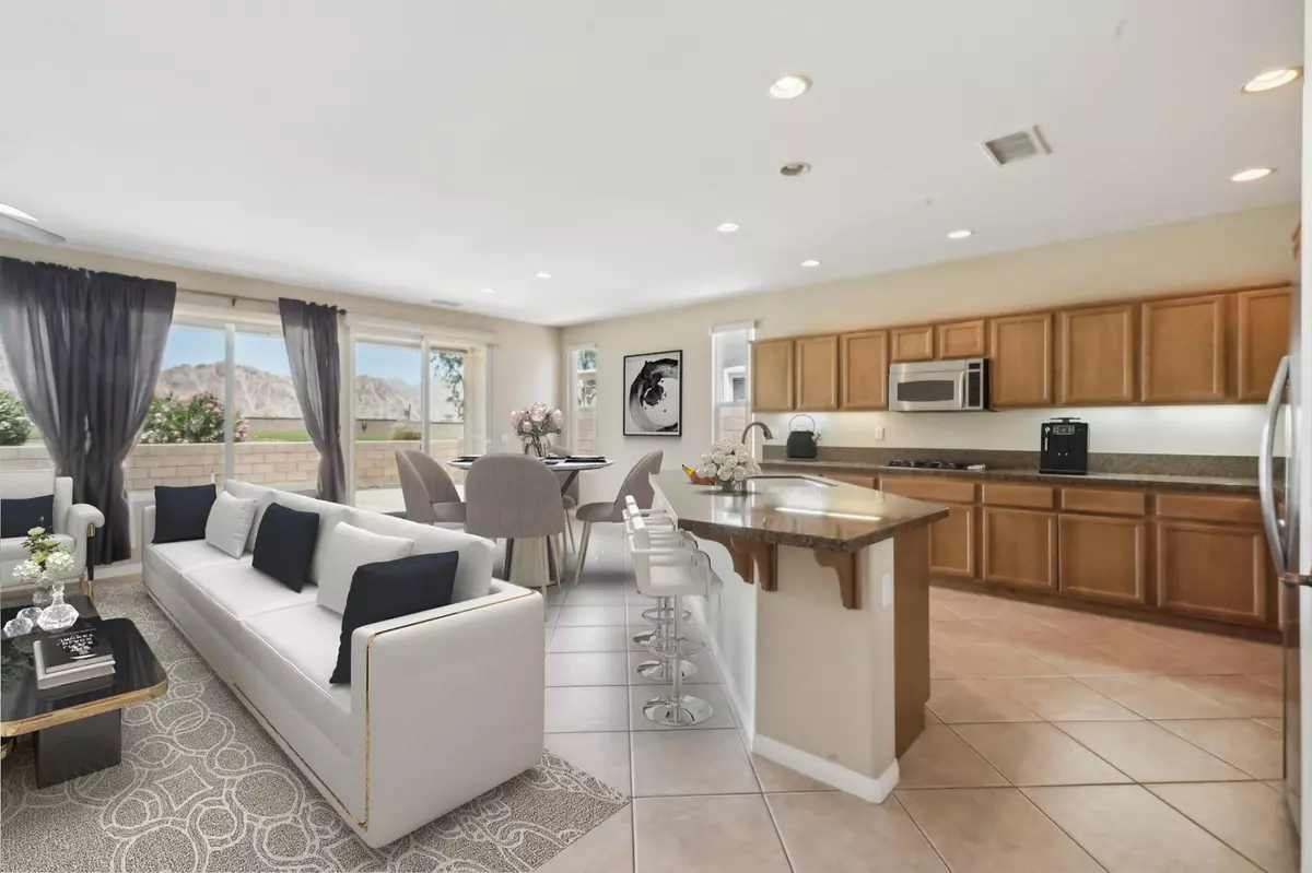 La Quinta, CA 92253,60375 Living Stone DR