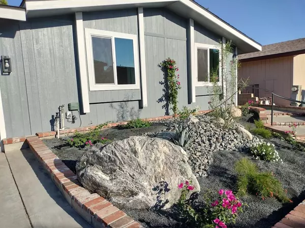 Desert Hot Springs, CA 92240,65565 Acoma AVE #129