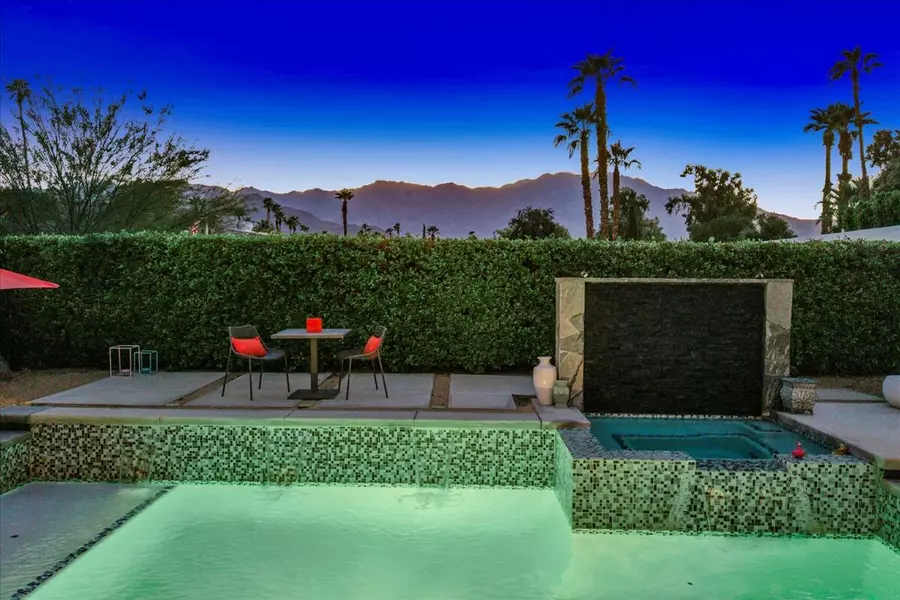 14 Kevin Lee LN, Rancho Mirage, CA 92270