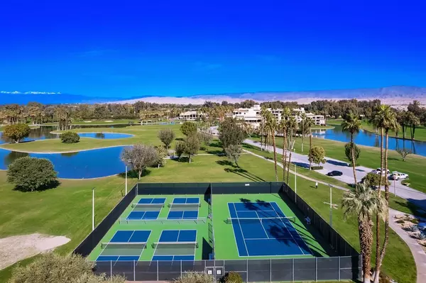 Rancho Mirage, CA 92270,900 Island DR #507