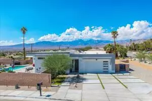 11635 Upland WAY, Desert Hot Springs, CA 92240