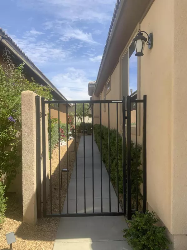 Indio, CA 92201,82760 Chaplin CT