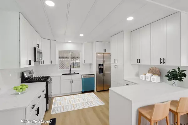 Desert Hot Springs, CA 92240,14777 Palm DR #113