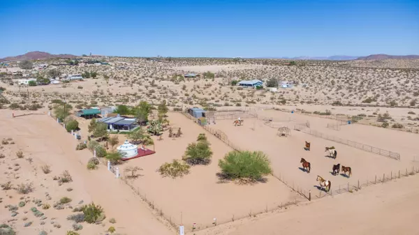 Joshua Tree, CA 92252,63220 Cielito DR