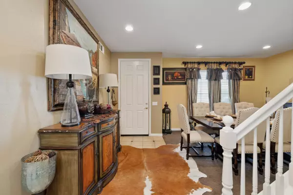 Indio, CA 92203,42753 Della PL