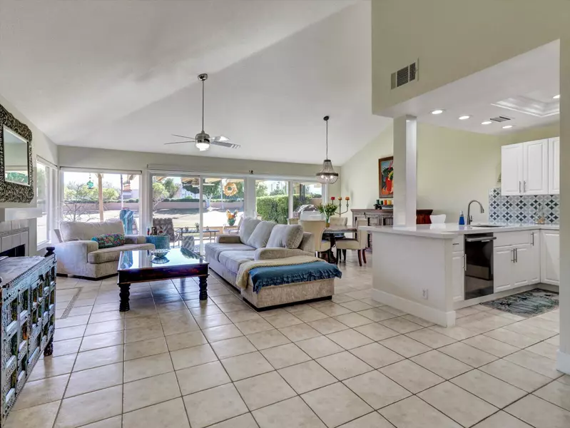 77897 Woodhaven Dr S DR, Palm Desert, CA 92211