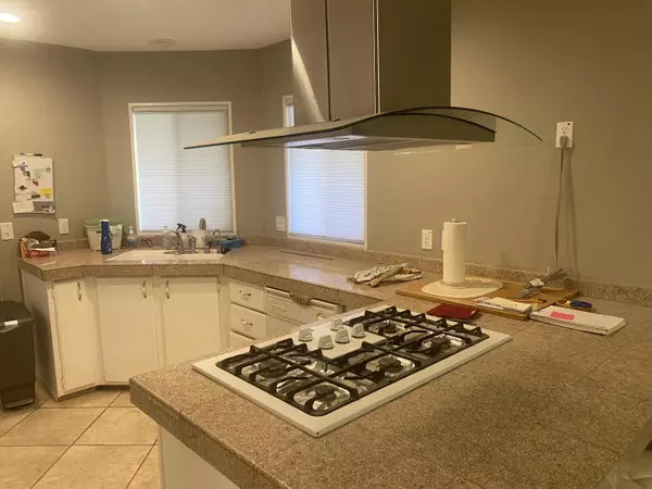 Palm Desert, CA 92260,38700 Stone CIR